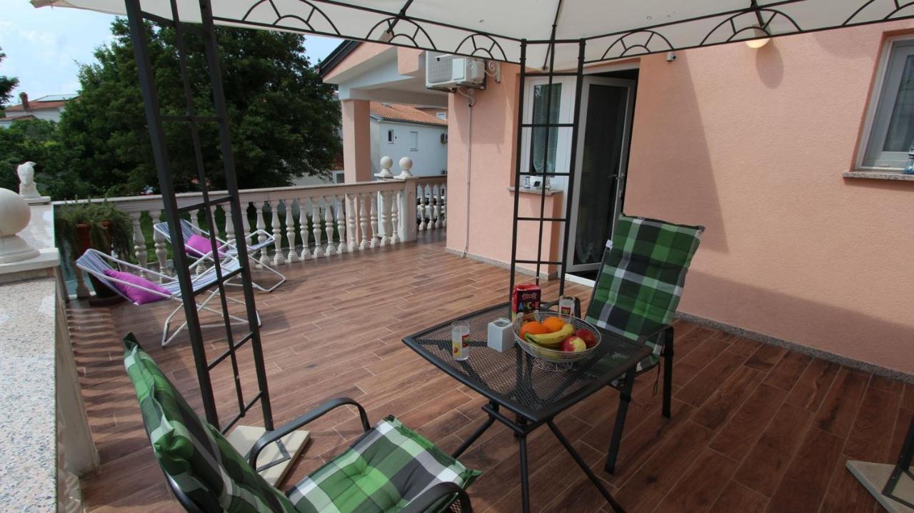 Apartment Kreslin Vantacici Exteriér fotografie